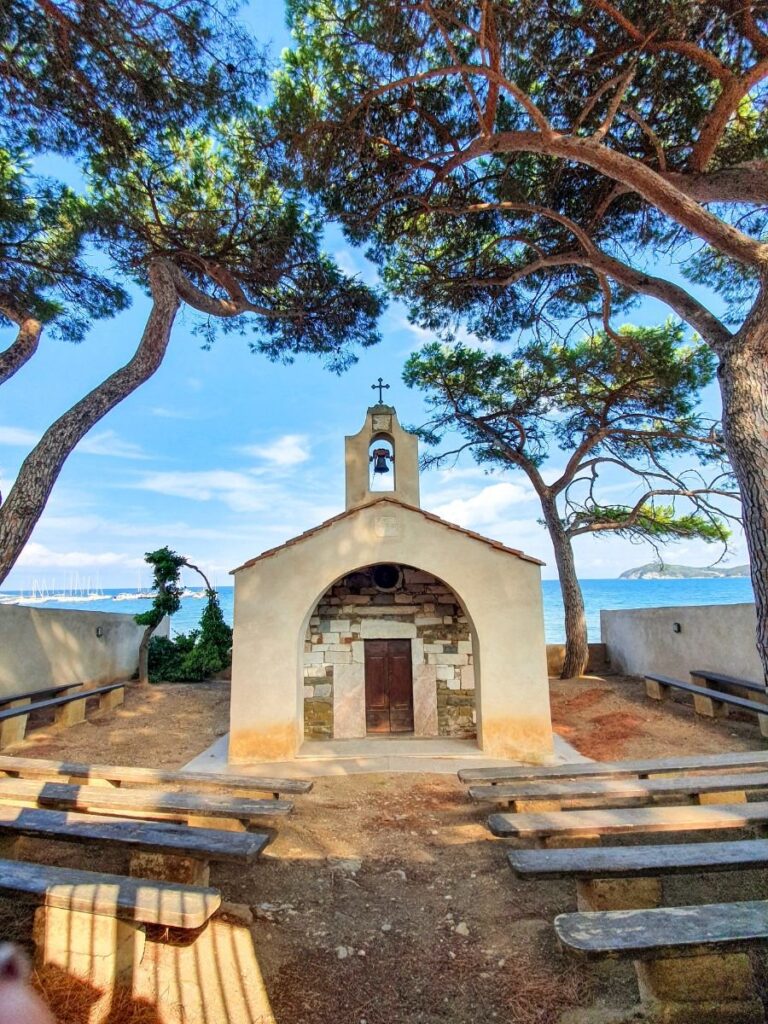 Parcp archeologico baratti populonia 2 - La Gualda Vecchia, podere toscano